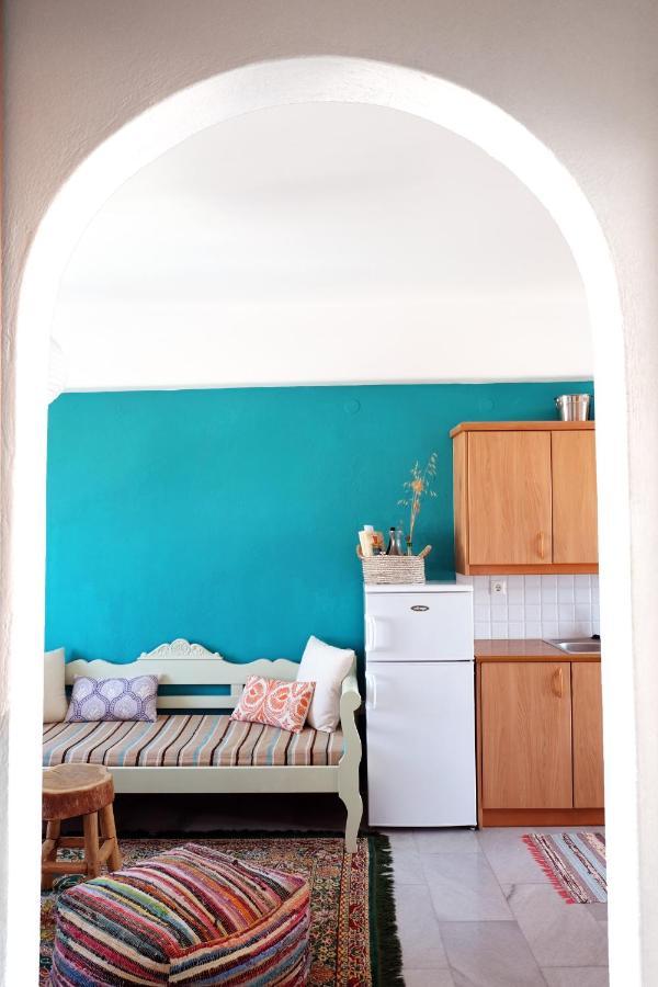 Paros Book'Inn Piso Livadi Exterior photo