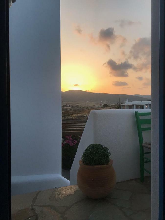 Paros Book'Inn Piso Livadi Exterior photo